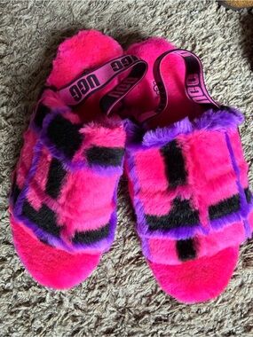 UGG women’s plaid Hot Pink & Purple Fuzzy Slide Sandals